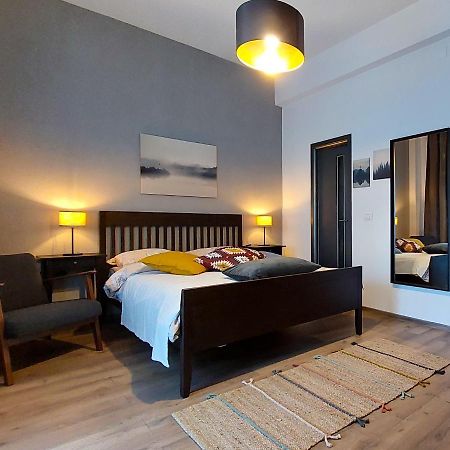 Amzei Studios & Suites Bucarest Esterno foto