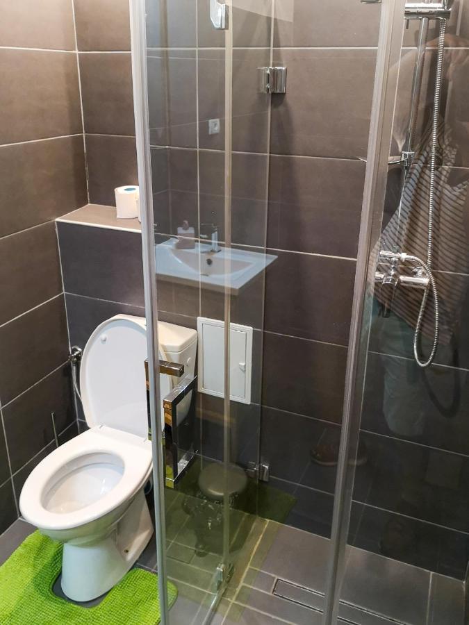 Amzei Studios & Suites Bucarest Esterno foto