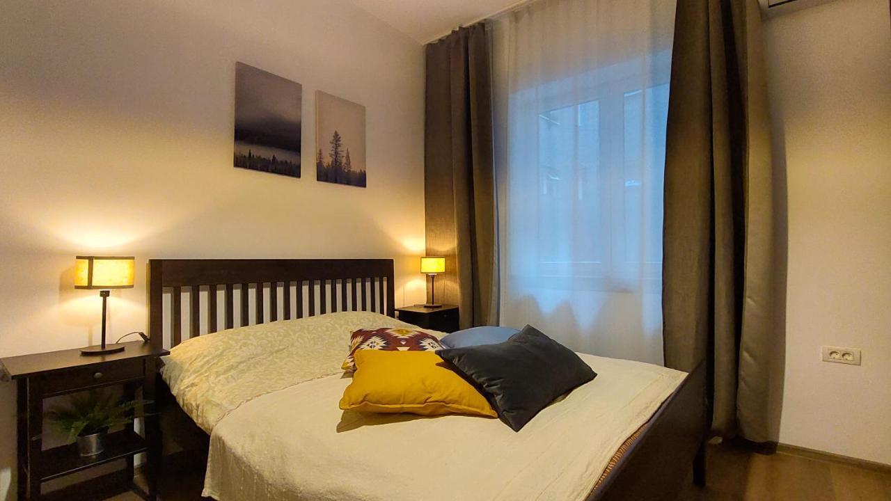 Amzei Studios & Suites Bucarest Esterno foto