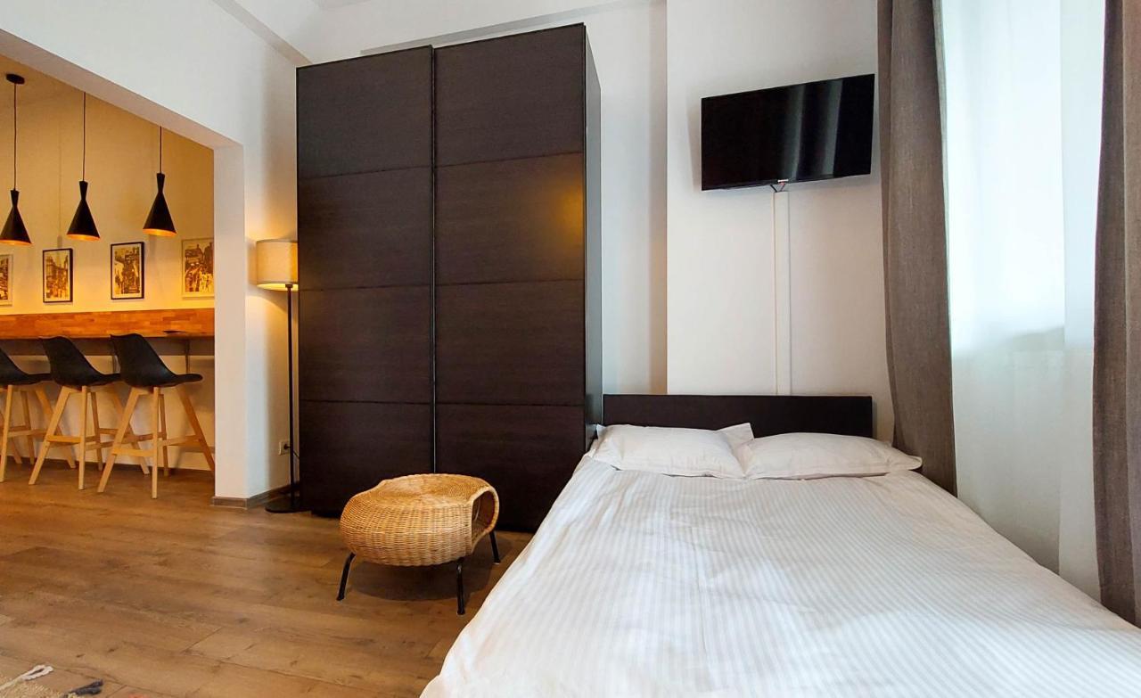 Amzei Studios & Suites Bucarest Esterno foto